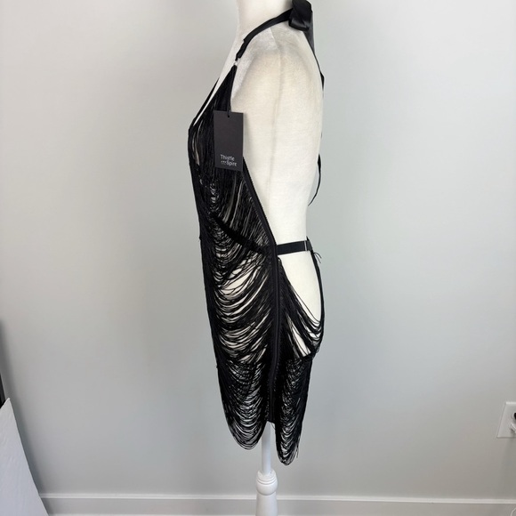 Thistle and Spire Fringe Benefts Slip in Black Size M/L - Picture 8 of 13